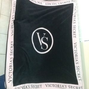 Victoria's Secret PINK blanket